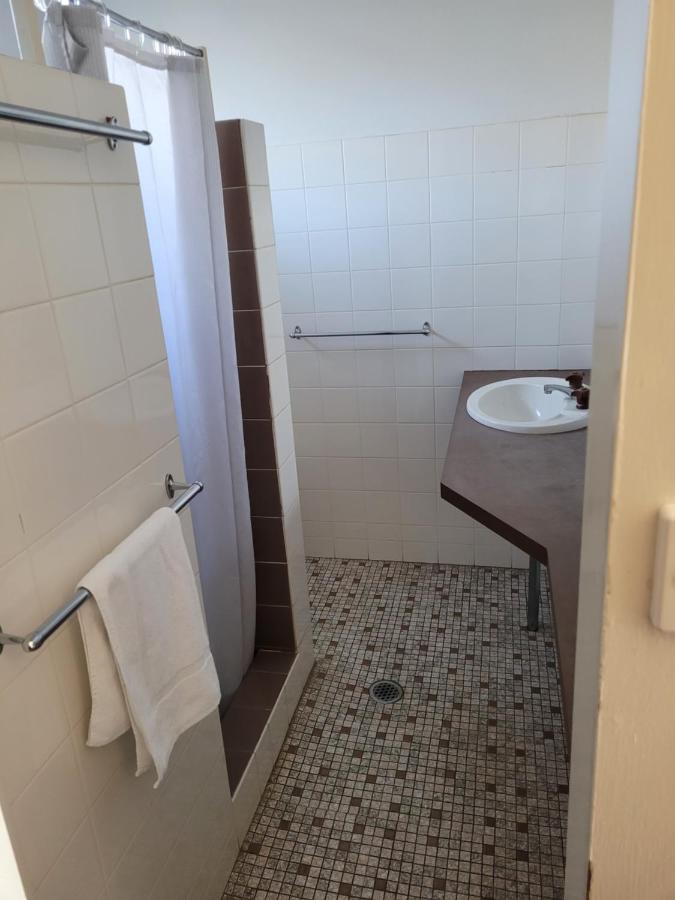 Palm And Pawn Motor Inn Wagga Wagga Eksteriør bilde